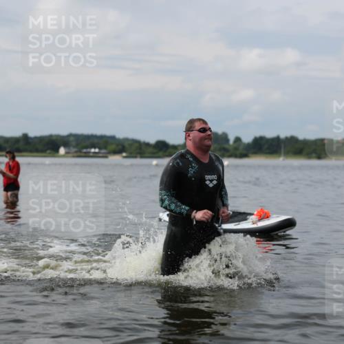 21.06.2026 - Viking Triathlon Michael Strokosch http://msf.ph/oto/9822037 21.06.2026 10:27:31 Schwimmen 46, 422, 626, 669 meine-sportfotos.de