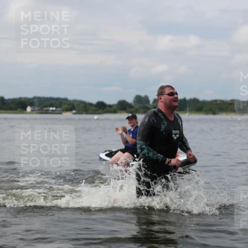 21.06.2026 - Viking Triathlon Michael Strokosch http://msf.ph/oto/9822038 21.06.2026 10:27:31 Schwimmen 46, 422, 626, 669 meine-sportfotos.de