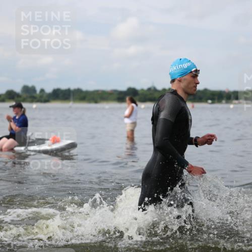21.06.2026 - Viking Triathlon Michael Strokosch http://msf.ph/oto/9822047 21.06.2026 10:27:34 Schwimmen 46, 422, 626, 669 meine-sportfotos.de