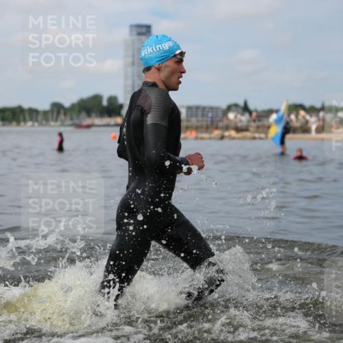 21.06.2026 - Viking Triathlon Michael Strokosch http://msf.ph/oto/9822050 21.06.2026 10:27:35 Schwimmen 46, 422, 626, 669 meine-sportfotos.de