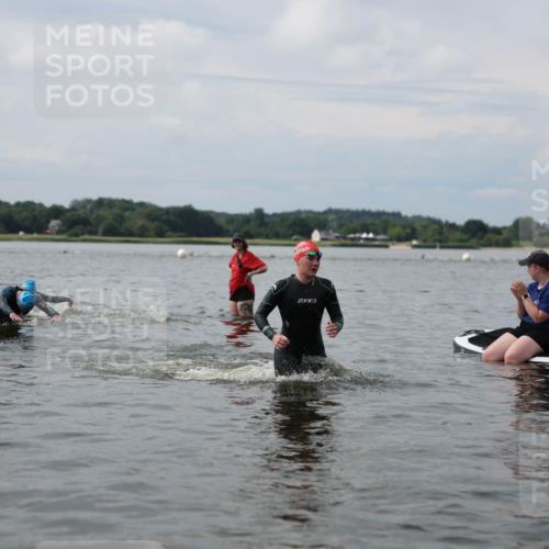 21.06.2026 - Viking Triathlon Michael Strokosch http://msf.ph/oto/9822068 21.06.2026 10:27:56 Schwimmen 19, 119, 280, 342, 371, 565, 620 meine-sportfotos.de