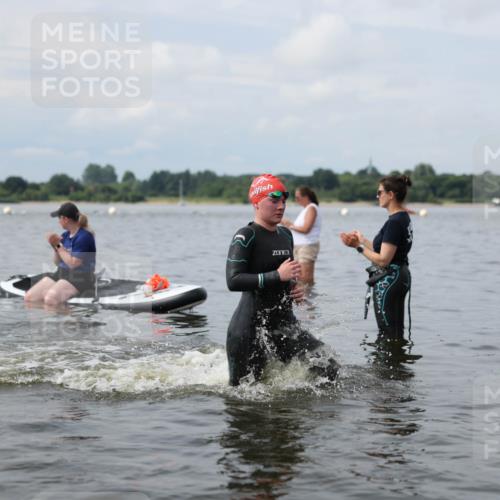 21.06.2026 - Viking Triathlon Michael Strokosch http://msf.ph/oto/9822075 21.06.2026 10:27:58 Schwimmen 19, 119, 280, 342, 371, 565, 620 meine-sportfotos.de