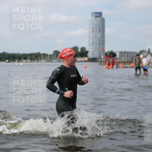 21.06.2026 - Viking Triathlon Michael Strokosch http://msf.ph/oto/9822080 21.06.2026 10:28:00 Schwimmen 19, 119, 280, 342, 371, 565, 620 meine-sportfotos.de
