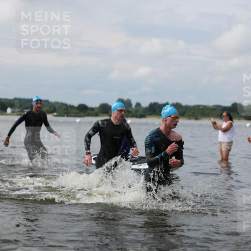 21.06.2026 - Viking Triathlon Michael Strokosch http://msf.ph/oto/9822085 21.06.2026 10:28:03 Schwimmen 19, 29, 119, 280, 342, 371, 565, 620 meine-sportfotos.de