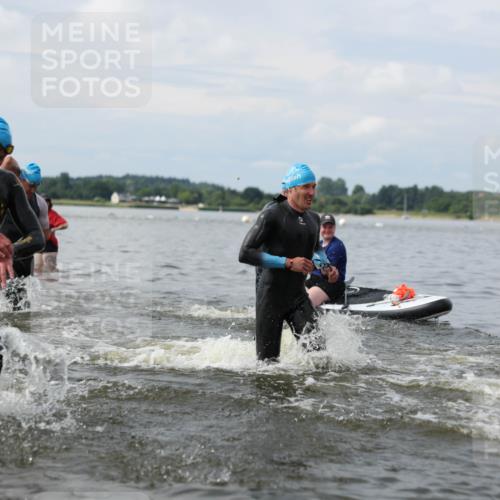 21.06.2026 - Viking Triathlon Michael Strokosch http://msf.ph/oto/9822090 21.06.2026 10:28:05 Schwimmen 19, 29, 119, 280, 342, 371, 565, 620 meine-sportfotos.de