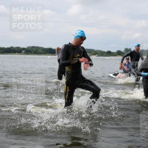 21.06.2026 - Viking Triathlon Michael Strokosch http://msf.ph/oto/9822091 21.06.2026 10:28:05 Schwimmen 19, 29, 119, 280, 342, 371, 565, 620 meine-sportfotos.de
