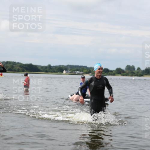 21.06.2026 - Viking Triathlon Michael Strokosch http://msf.ph/oto/9822485 21.06.2026 10:32:40 Schwimmen 126, 447, 500, 644 meine-sportfotos.de