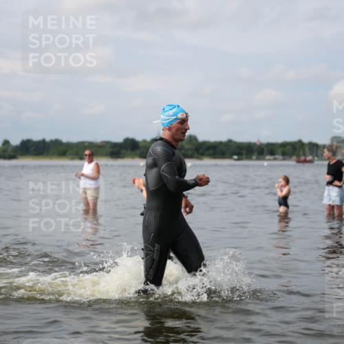 21.06.2026 - Viking Triathlon Michael Strokosch http://msf.ph/oto/9822493 21.06.2026 10:32:42 Schwimmen 126, 447, 500, 644 meine-sportfotos.de
