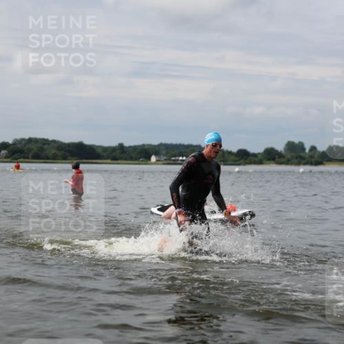 21.06.2026 - Viking Triathlon Michael Strokosch http://msf.ph/oto/9822495 21.06.2026 10:32:43 Schwimmen 126, 447, 500, 644 meine-sportfotos.de