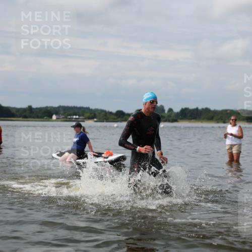 21.06.2026 - Viking Triathlon Michael Strokosch http://msf.ph/oto/9822497 21.06.2026 10:32:43 Schwimmen 126, 447, 500, 644 meine-sportfotos.de