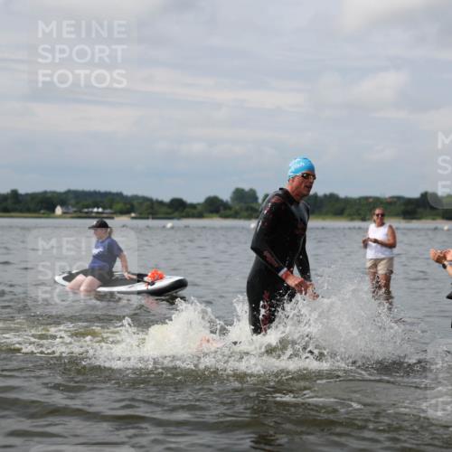 21.06.2026 - Viking Triathlon Michael Strokosch http://msf.ph/oto/9822498 21.06.2026 10:32:43 Schwimmen 126, 447, 500, 644 meine-sportfotos.de