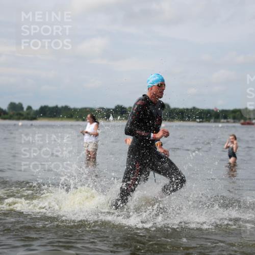 21.06.2026 - Viking Triathlon Michael Strokosch http://msf.ph/oto/9822501 21.06.2026 10:32:44 Schwimmen 126, 447, 500, 644 meine-sportfotos.de