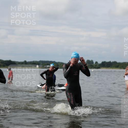 21.06.2026 - Viking Triathlon Michael Strokosch http://msf.ph/oto/9822534 21.06.2026 10:33:02 Schwimmen 109, 114, 238, 269, 383, 579, 625, 644 meine-sportfotos.de