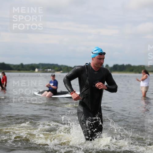21.06.2026 - Viking Triathlon Michael Strokosch http://msf.ph/oto/9822539 21.06.2026 10:33:03 Schwimmen 109, 114, 238, 269, 383, 579, 625 meine-sportfotos.de