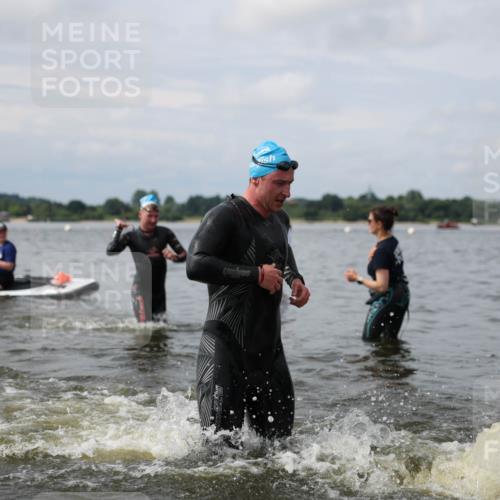 21.06.2026 - Viking Triathlon Michael Strokosch http://msf.ph/oto/9822541 21.06.2026 10:33:04 Schwimmen 109, 114, 238, 269, 383, 579, 625 meine-sportfotos.de