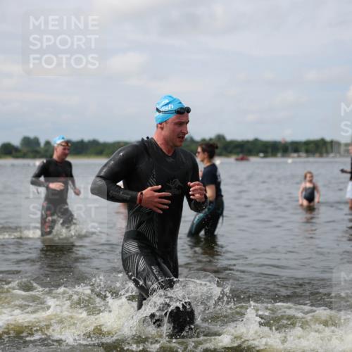 21.06.2026 - Viking Triathlon Michael Strokosch http://msf.ph/oto/9822542 21.06.2026 10:33:04 Schwimmen 109, 114, 238, 269, 383, 579, 625 meine-sportfotos.de