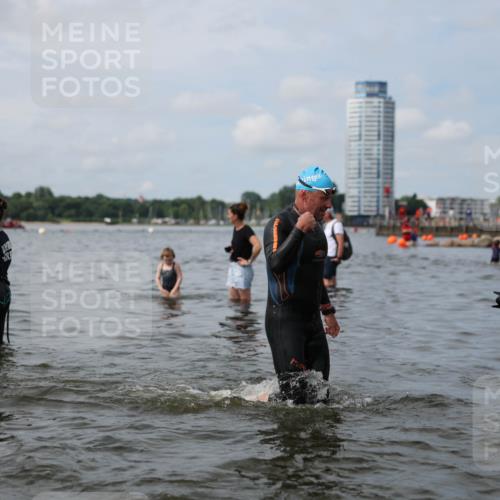 21.06.2026 - Viking Triathlon Michael Strokosch http://msf.ph/oto/9822560 21.06.2026 10:33:14 Schwimmen 109, 238, 383, 446, 579, 625 meine-sportfotos.de