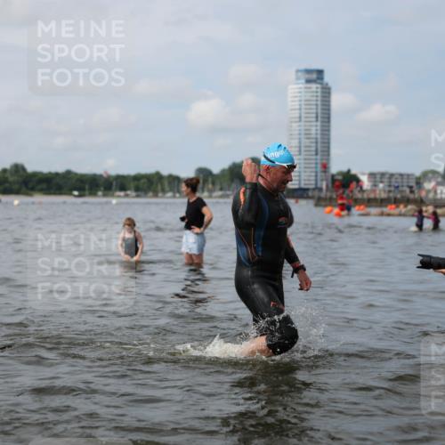 21.06.2026 - Viking Triathlon Michael Strokosch http://msf.ph/oto/9822561 21.06.2026 10:33:14 Schwimmen 109, 238, 383, 446, 579, 625 meine-sportfotos.de