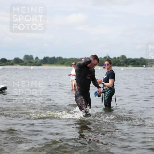21.06.2026 - Viking Triathlon Michael Strokosch http://msf.ph/oto/9822567 21.06.2026 10:33:16 Schwimmen 109, 238, 446, 579, 625 meine-sportfotos.de