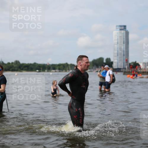 21.06.2026 - Viking Triathlon Michael Strokosch http://msf.ph/oto/9822574 21.06.2026 10:33:18 Schwimmen 109, 238, 446, 579, 625 meine-sportfotos.de