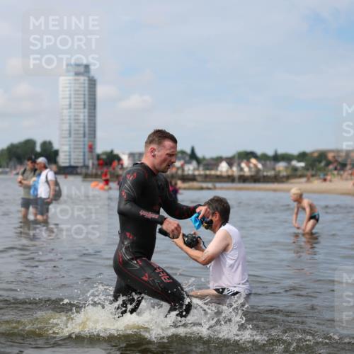 21.06.2026 - Viking Triathlon Michael Strokosch http://msf.ph/oto/9822578 21.06.2026 10:33:19 Schwimmen 109, 238, 446, 579, 625 meine-sportfotos.de