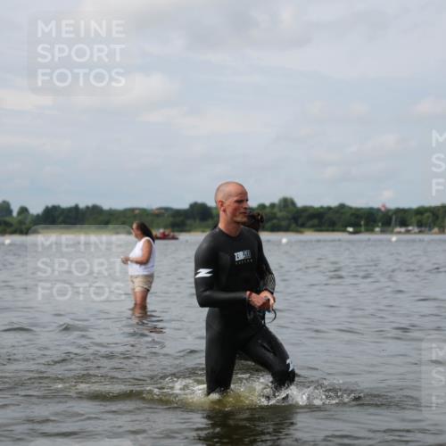 21.06.2026 - Viking Triathlon Michael Strokosch http://msf.ph/oto/9822581 21.06.2026 10:33:28 Schwimmen 62, 180, 392, 446, 537 meine-sportfotos.de