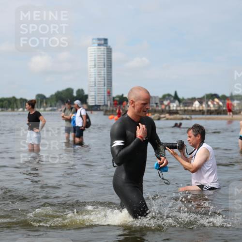 21.06.2026 - Viking Triathlon Michael Strokosch http://msf.ph/oto/9822589 21.06.2026 10:33:30 Schwimmen 62, 180, 392, 446, 537 meine-sportfotos.de
