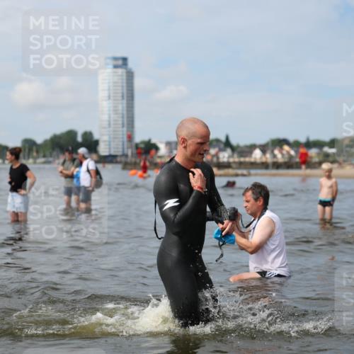 21.06.2026 - Viking Triathlon Michael Strokosch http://msf.ph/oto/9822590 21.06.2026 10:33:30 Schwimmen 62, 180, 392, 446, 537 meine-sportfotos.de