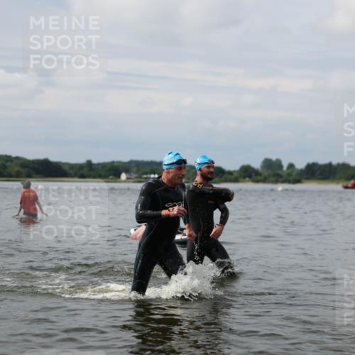 21.06.2026 - Viking Triathlon Michael Strokosch http://msf.ph/oto/9822594 21.06.2026 10:33:35 Schwimmen 28, 62, 180, 249, 392, 410, 446, 524, 537 meine-sportfotos.de