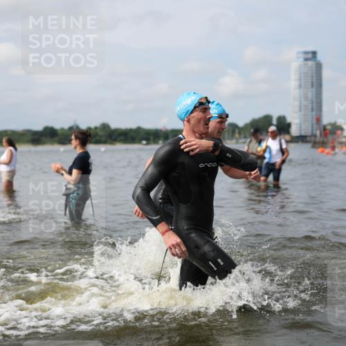 21.06.2026 - Viking Triathlon Michael Strokosch http://msf.ph/oto/9822632 21.06.2026 10:33:51 Schwimmen 28, 102, 154, 221, 249, 265, 343, 410, 432, 524, 537, 660, 664 meine-sportfotos.de