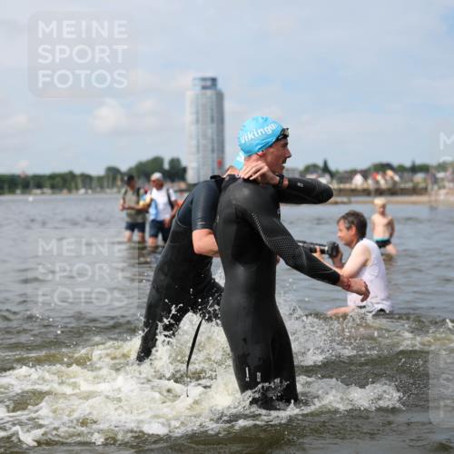 21.06.2026 - Viking Triathlon Michael Strokosch http://msf.ph/oto/9822635 21.06.2026 10:33:52 Schwimmen 28, 102, 154, 221, 249, 265, 343, 410, 432, 524, 660, 664 meine-sportfotos.de