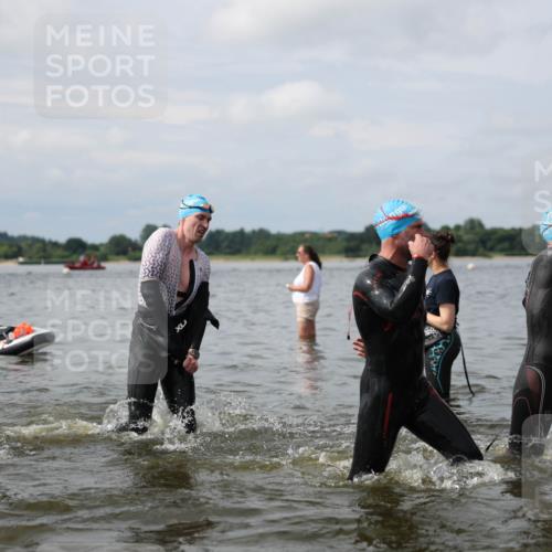 21.06.2026 - Viking Triathlon Michael Strokosch http://msf.ph/oto/9822651 21.06.2026 10:33:58 Schwimmen 28, 47, 102, 154, 221, 265, 343, 432, 462, 524, 627, 660, 664 meine-sportfotos.de