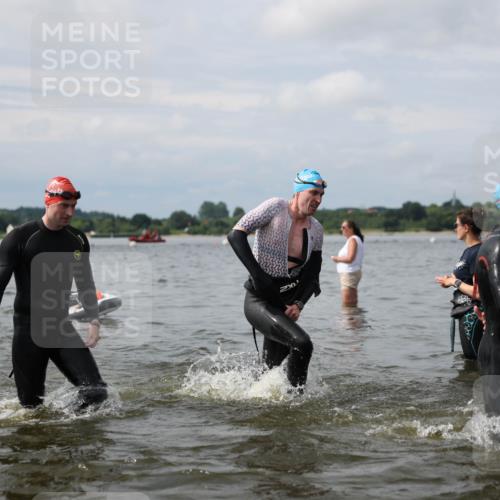 21.06.2026 - Viking Triathlon Michael Strokosch http://msf.ph/oto/9822652 21.06.2026 10:33:58 Schwimmen 28, 47, 102, 154, 221, 265, 343, 432, 462, 524, 627, 660, 664 meine-sportfotos.de