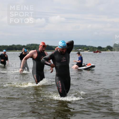 21.06.2026 - Viking Triathlon Michael Strokosch http://msf.ph/oto/9822660 21.06.2026 10:34:01 Schwimmen 47, 102, 154, 221, 265, 343, 432, 462, 627, 660, 664 meine-sportfotos.de