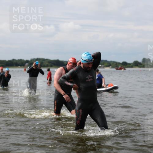 21.06.2026 - Viking Triathlon Michael Strokosch http://msf.ph/oto/9822662 21.06.2026 10:34:02 Schwimmen 47, 102, 154, 221, 265, 343, 432, 462, 627, 660, 664 meine-sportfotos.de