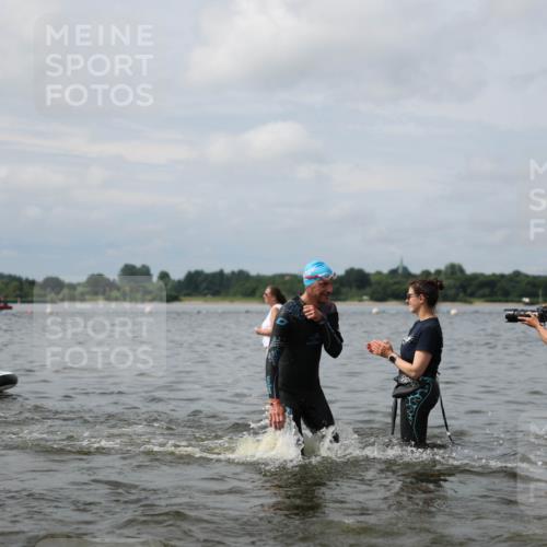 21.06.2026 - Viking Triathlon Michael Strokosch http://msf.ph/oto/9822677 21.06.2026 10:34:10 Schwimmen 30, 47, 90, 154, 170, 221, 432, 462, 576, 627, 660, 664 meine-sportfotos.de
