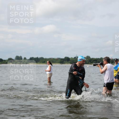 21.06.2026 - Viking Triathlon Michael Strokosch http://msf.ph/oto/9822679 21.06.2026 10:34:10 Schwimmen 30, 47, 90, 154, 170, 221, 432, 462, 576, 627, 660, 664 meine-sportfotos.de