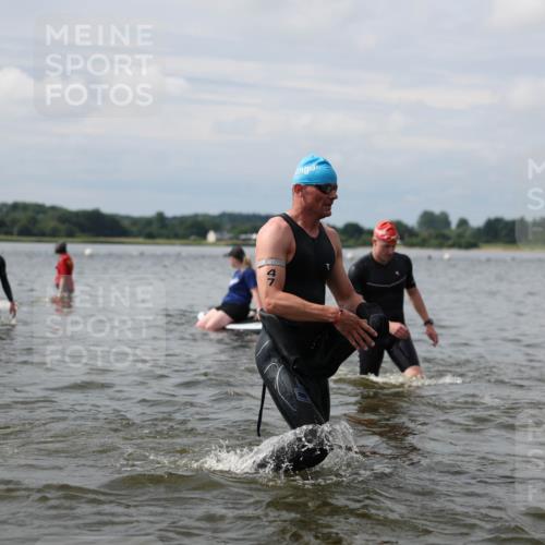 21.06.2026 - Viking Triathlon Michael Strokosch http://msf.ph/oto/9822681 21.06.2026 10:34:11 Schwimmen 30, 47, 90, 154, 170, 221, 432, 462, 576, 627, 660, 664 meine-sportfotos.de