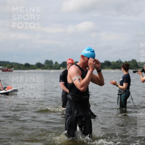 21.06.2026 - Viking Triathlon Michael Strokosch http://msf.ph/oto/9822686 21.06.2026 10:34:12 Schwimmen 30, 47, 90, 170, 221, 432, 462, 576, 627, 664 meine-sportfotos.de