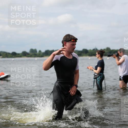 21.06.2026 - Viking Triathlon Michael Strokosch http://msf.ph/oto/9822706 21.06.2026 10:34:24 Schwimmen 30, 90, 170, 391, 440, 576, 653 meine-sportfotos.de