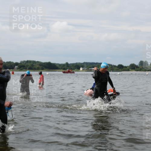 21.06.2026 - Viking Triathlon Michael Strokosch http://msf.ph/oto/9822721 21.06.2026 10:34:37 Schwimmen 26, 51, 82, 118, 161, 199, 255, 386, 391, 440, 536, 653 meine-sportfotos.de