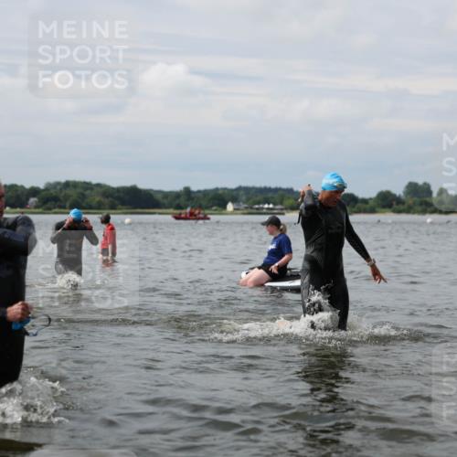 21.06.2026 - Viking Triathlon Michael Strokosch http://msf.ph/oto/9822722 21.06.2026 10:34:37 Schwimmen 26, 51, 82, 118, 161, 199, 255, 386, 391, 440, 536, 653 meine-sportfotos.de