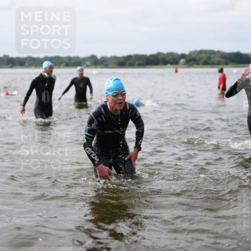 21.06.2026 - Viking Triathlon Michael Strokosch http://msf.ph/oto/9822736 21.06.2026 10:34:42 Schwimmen 26, 51, 82, 118, 161, 199, 255, 386, 391, 440, 536, 653 meine-sportfotos.de