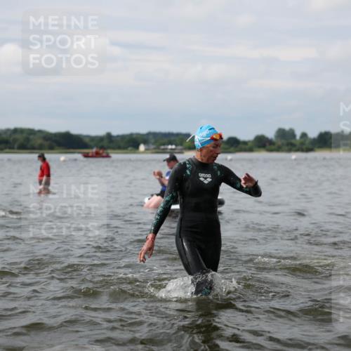 21.06.2026 - Viking Triathlon Michael Strokosch http://msf.ph/oto/9822743 21.06.2026 10:34:44 Schwimmen 26, 51, 82, 118, 161, 199, 255, 267, 386, 391, 440, 536 meine-sportfotos.de