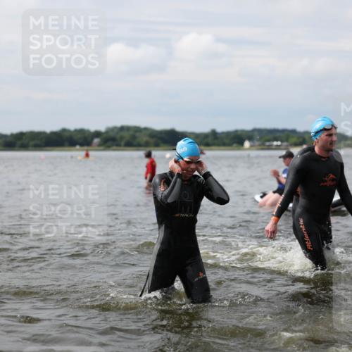 21.06.2026 - Viking Triathlon Michael Strokosch http://msf.ph/oto/9822757 21.06.2026 10:34:50 Schwimmen 18, 26, 51, 82, 118, 161, 199, 255, 267, 372, 386, 536, 621 meine-sportfotos.de