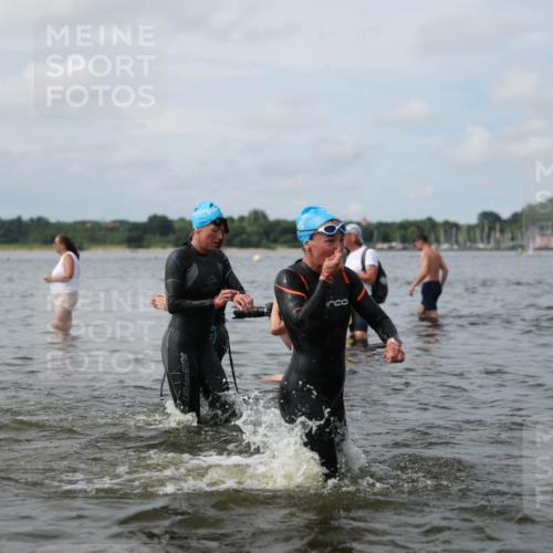 21.06.2026 - Viking Triathlon Michael Strokosch http://msf.ph/oto/9822791 21.06.2026 10:35:07 Schwimmen 18, 73, 100, 194, 267, 372, 490, 568, 621, 623 meine-sportfotos.de