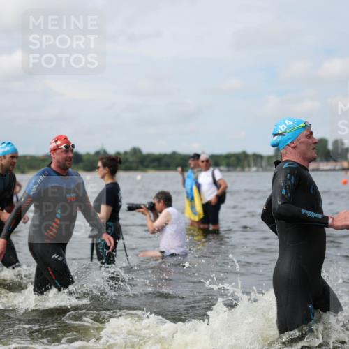 21.06.2026 - Viking Triathlon Michael Strokosch http://msf.ph/oto/9822805 21.06.2026 10:35:15 Schwimmen 18, 49, 73, 100, 136, 194, 242, 311, 332, 372, 380, 430, 490, 501, 551, 568, 623 meine-sportfotos.de