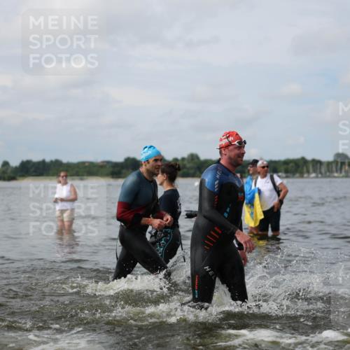 21.06.2026 - Viking Triathlon Michael Strokosch http://msf.ph/oto/9822806 21.06.2026 10:35:16 Schwimmen 49, 73, 100, 136, 194, 242, 311, 332, 380, 430, 490, 501, 551, 568, 623 meine-sportfotos.de