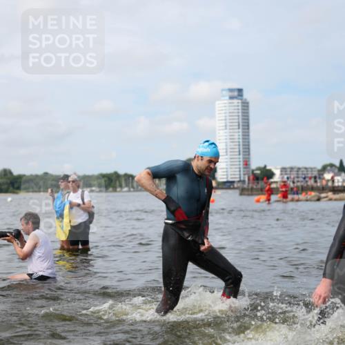 21.06.2026 - Viking Triathlon Michael Strokosch http://msf.ph/oto/9822812 21.06.2026 10:35:18 Schwimmen 49, 73, 100, 136, 194, 226, 242, 311, 332, 380, 430, 490, 501, 551, 568, 623 meine-sportfotos.de
