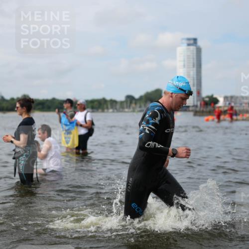 21.06.2026 - Viking Triathlon Michael Strokosch http://msf.ph/oto/9822824 21.06.2026 10:35:22 Schwimmen 49, 73, 136, 194, 226, 242, 311, 332, 380, 430, 490, 501, 551, 623 meine-sportfotos.de